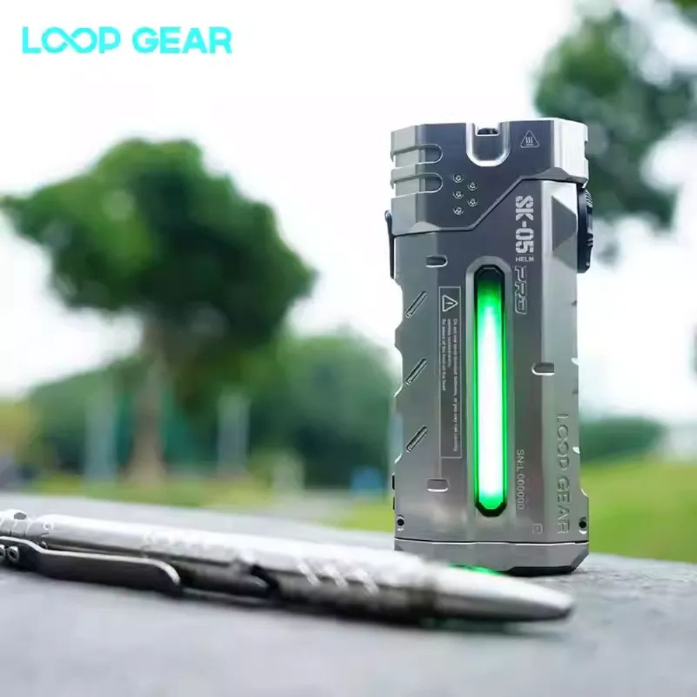 【售完】LOOP GEAR SK05 PRO 【電鍍銀色】最大輸出4360流明 405米 4合1 EDC手電筒 聚泛光 側光 一鍵操作 磁吸 充放電 TYPE-C