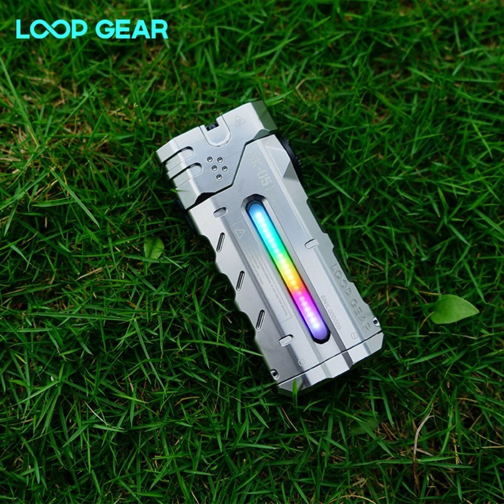 【售完】LOOP GEAR SK05 PRO 【電鍍銀色】最大輸出4360流明 405米 4合1 EDC手電筒 聚泛光 側光 一鍵操作 磁吸 充放電 TYPE-C